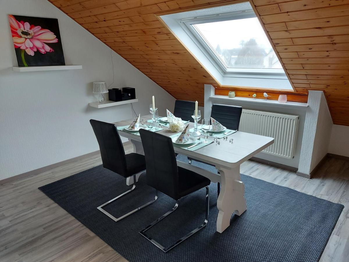 Ferienwohnung Am Lieserpfad Nerdlen Exteriör bild